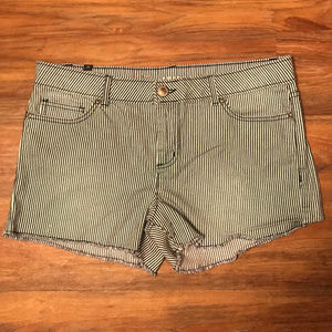 Lauren Conrad Stripe Cut Off Shorts sz 14 ~ A156